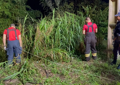 Corpo enrolado em lençol é encontrado em lixão de Manaus