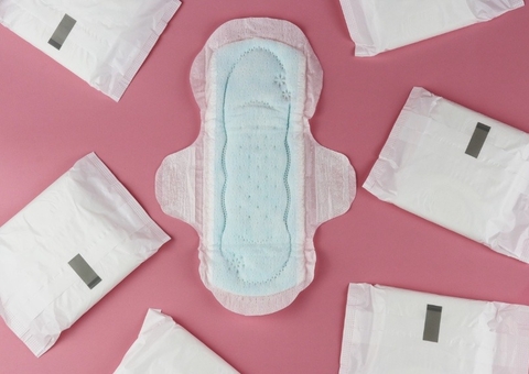 Mulheres em vulnerabilidade social irão receber absorventes gratuitamente
