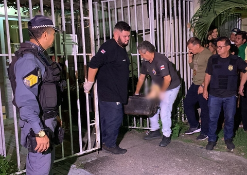 Homem sai de casa após telefonema misterioso e é morto a tiros em apartamento em Manaus