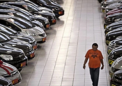 Governo vai liberar mais R$ 300 milhões para compra de carro com desconto
