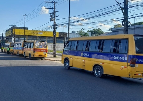 Motorista de ‘Amarelinho’ é flagrado dirigindo sem CNH em Manaus