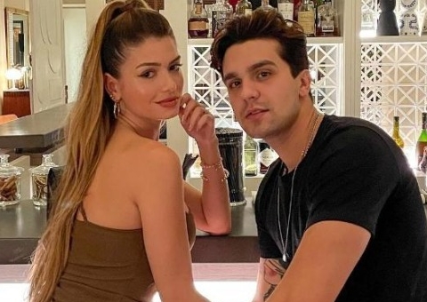 Izabela Cunha quebra o silêncio sobre término do noivado com Luan Santana 