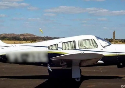 Avião com servidores do Governo desaparece no Paraná