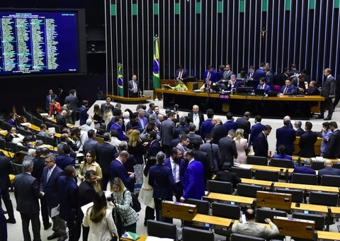 Câmara aprova texto-base da reforma tributária em primeiro turno