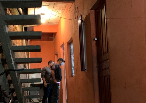 Homem é executado na frente da irmã em kitnet de Manaus