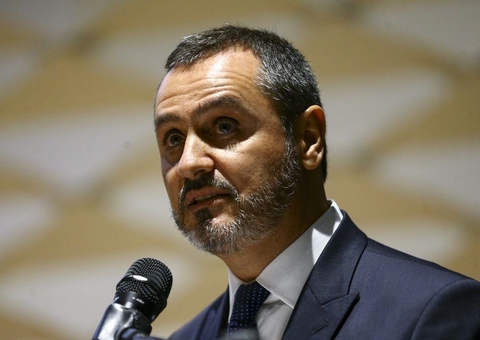 Diretor da PF anuncia demissão de policiais que se candidatarem nas eleições