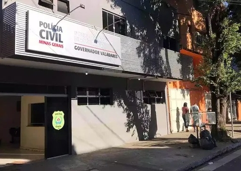 Pastor promete 'cura espiritual' e leva jovem com bebê no colo para motel 
