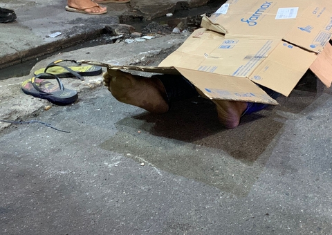 Cliente de drogaria é morto com 8 tiros em Manaus