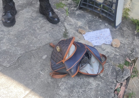 Cabeça humana é encontrada dentro de bolsa com bilhete de facção em Manaus 