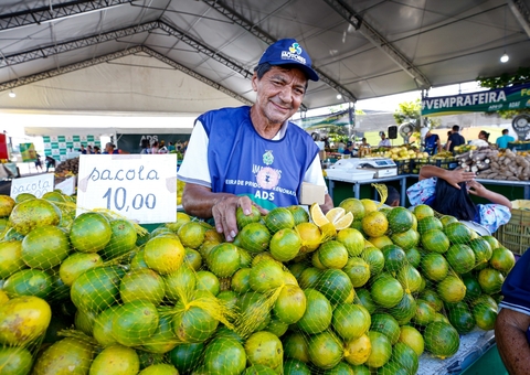 Arena Amadeu Teixeira recebe Feira de Produtos Regionais em Manaus