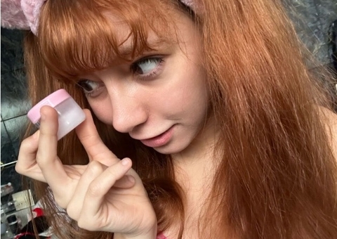 Sêmen no skincare? Influencer Caroline Lopes choca ao revelar segredo de beleza