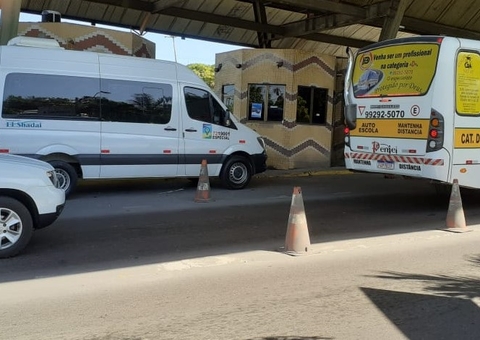 Manaus realiza operação para fiscalizar transporte público