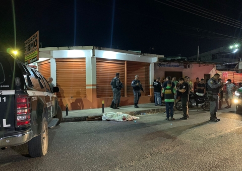 Pistoleiros executam homem com 10 tiros em Manaus