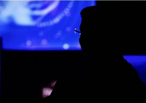 'Repórter secreto' do Fantástico: Eduardo Faustini mostra rosto pela 1ª vez