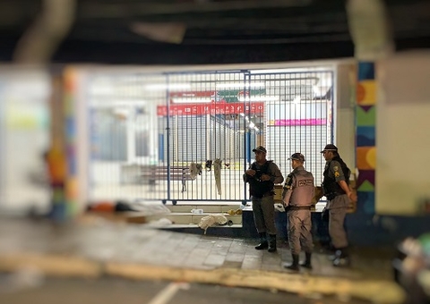 'Monstrinho' é morto a tiros em frente à Galeria dos Remédios em Manaus