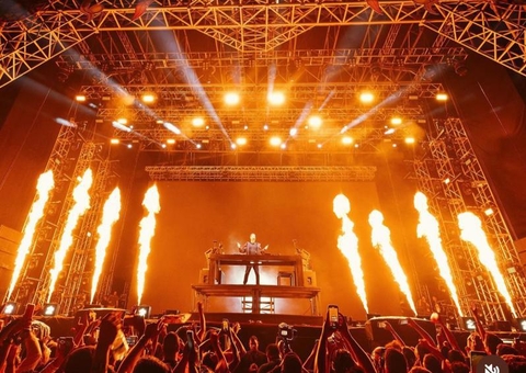 David Guetta volta a agradecer público pelo amor e energia após show no 'Sou Manaus'