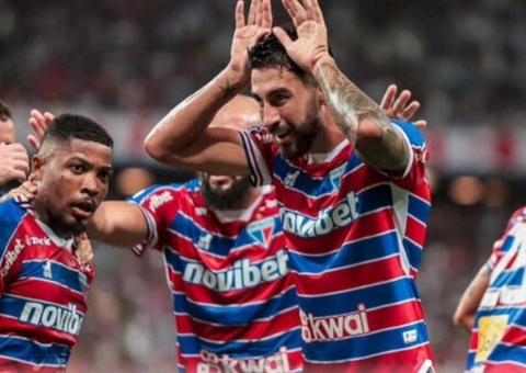 Fortaleza vence Corinthians no fim após gol anulado e pênalti perdido