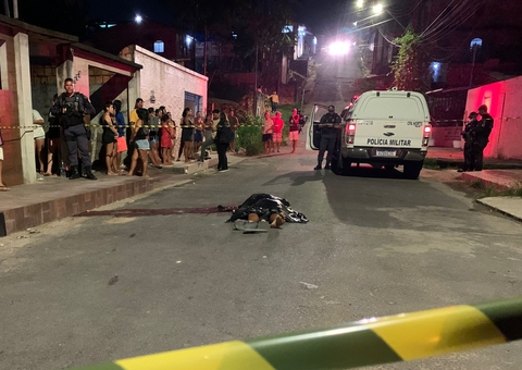 Pistoleiros matam jovem com 10 tiros em represália à morte de grávida em Manaus