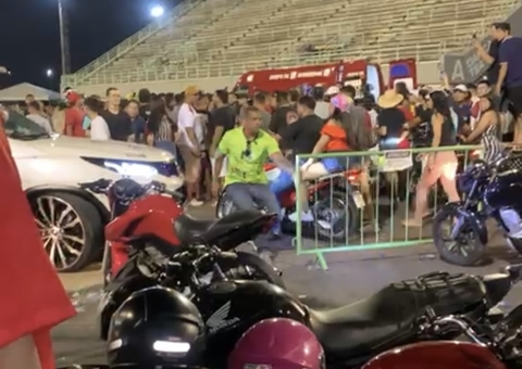 Evento de carros termina com homem baleado no Sambódromo, em Manaus