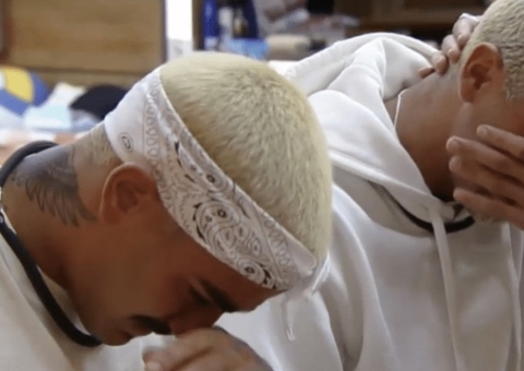 A Fazenda: WL fica aos prantos após eliminação de Laranjinha; vídeo