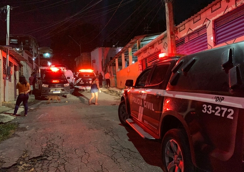 Adolescente é morto com 12 tiros após ser perseguido por criminosos em Manaus