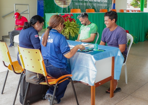 Mais de 40 famílias em área de risco são indenizadas em Manicoré