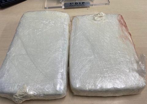 Polícia apreende drogas avaliadas em R$ 20 mil dentro de peixes em Manaus