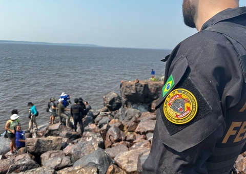 PF fiscaliza sítio arquealógico após historiador pintar gravuras rupestres em Manaus