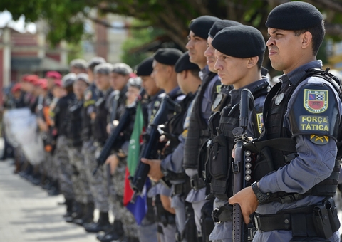 Polícia apreende 20 armas de fogo durante fim de semana em Manaus
