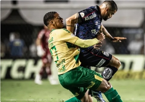 Santos empata sem gols com Cuiabá e fica a um ponto do Z-4