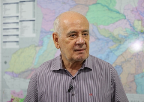 Dragagem emergencial do rio Madeira deve facilitar escoamento de cargas e produtos durante seca no Amazonas