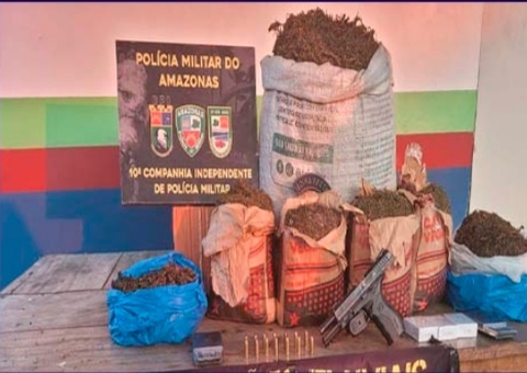 Polícia apreende quase 13kg de drogas em sacos de carvão no Amazonas