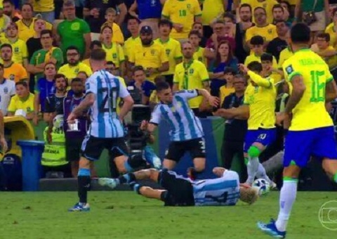 Argentina vence Brasil por 1 a 0 após pancadaria no Maracanã