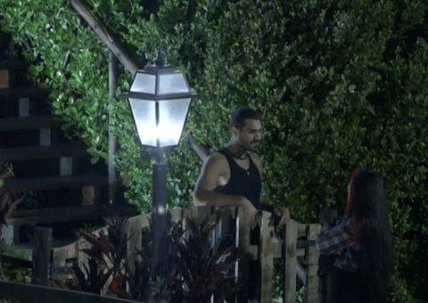 Alicia diz que ouviu barulho de tiros em A Fazenda