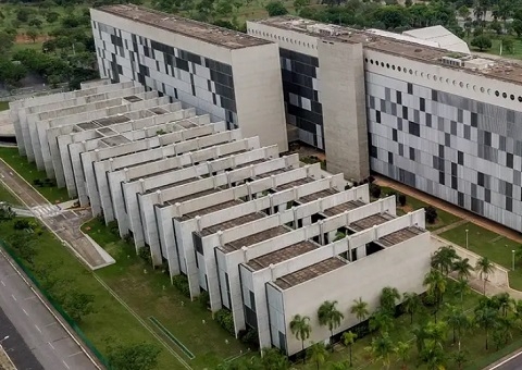 STJ empossa três ministros indicados por Lula