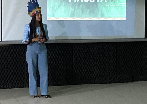 Ufam tem primeira estudante indígena a formar em jornalismo