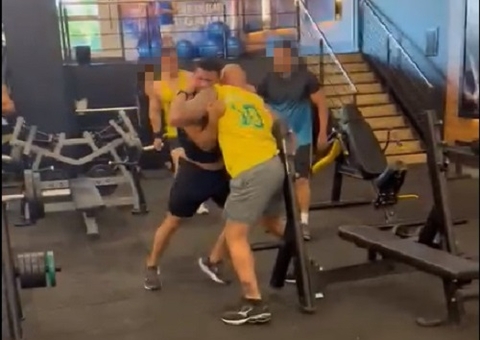 Vídeo mostra PM na porrada com homem em academia de Manaus