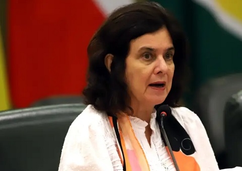 Covid-19: Saúde antecipa nova dose da bivalente para idosos