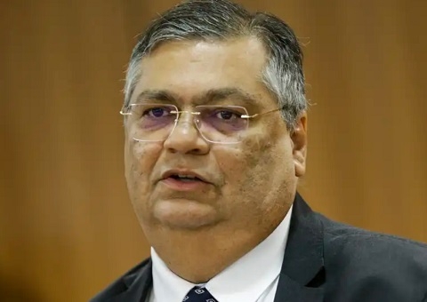 Senado aprova Dino ao STF após articulação de Lula com Congresso e Judiciário