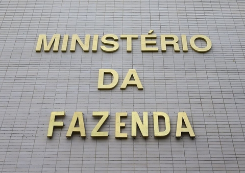 Haddad vai devolver estátua dada de presente por governo saudita