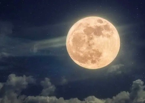 Superlua poderá ser vista de qualquer região da Terra nesta terça (1º)