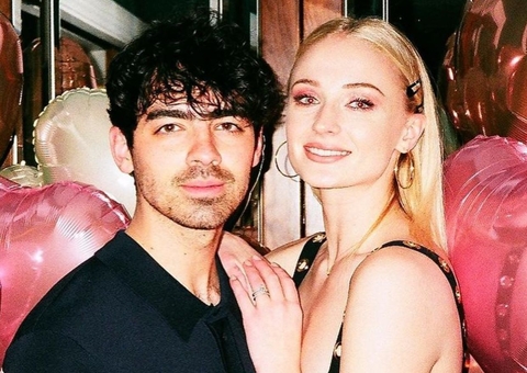 Joe Jonas e Sophie Turner estão em processo de divórcio, afirma TMZ