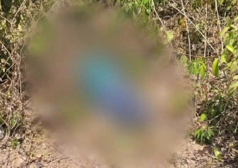 Sem cabeça, corpo de homem esquartejado é encontrado em estrada do Amazonas