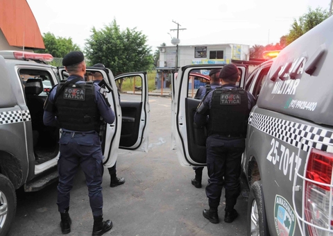 Traficante é flagrado vendendo drogas em casa e é preso no Amazonas