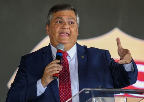 Após fala de Lula, Dino diz que voto secreto no STF é 'debate válido'