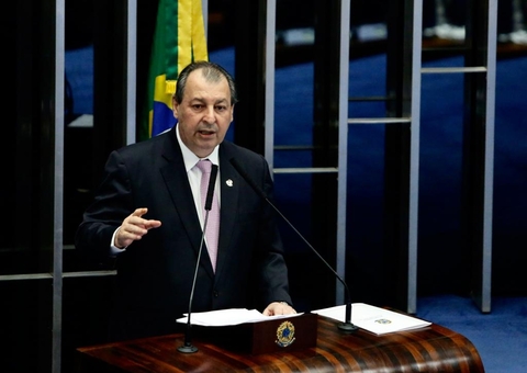 Omar Aziz vai receber título de cidadão do Amazonas nesta segunda