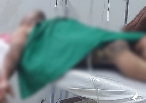 Mulher flagra ex-marido com acompanhante e ateia fogo nos dois em bar