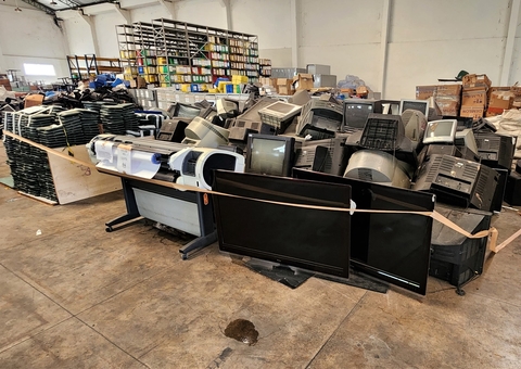  Manaus realiza leilão de bens inservíveis na próxima semana