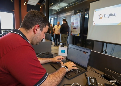 Inscrições gratuitas para programa ‘English Manaus’ encerram hoje; confira