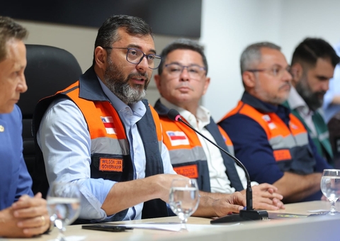 Wilson vai a Brasília buscar auxílio federal para 13 municípios afetados pela estiagem no Amazonas